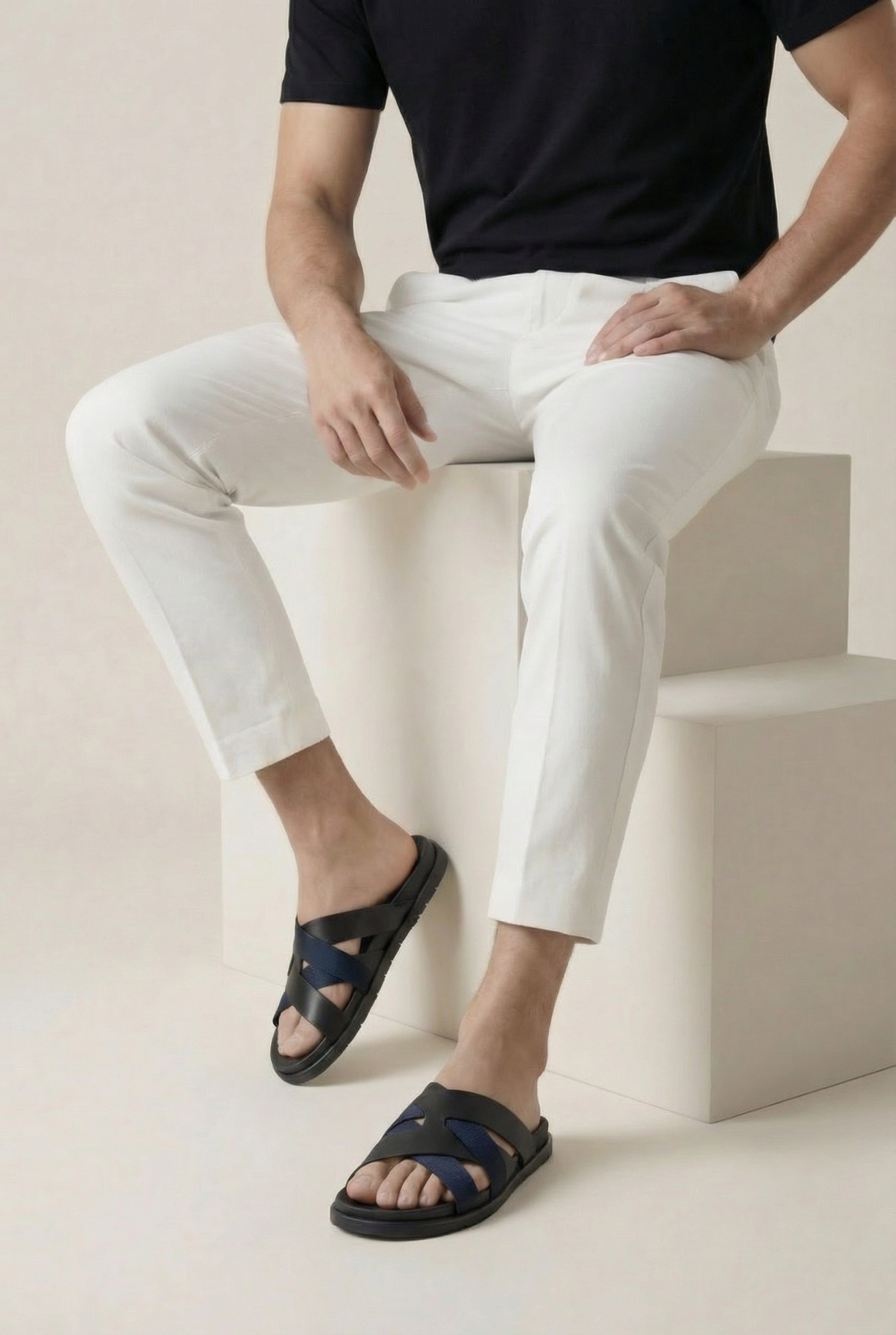 Amalfi Leather Sandal Black Navy