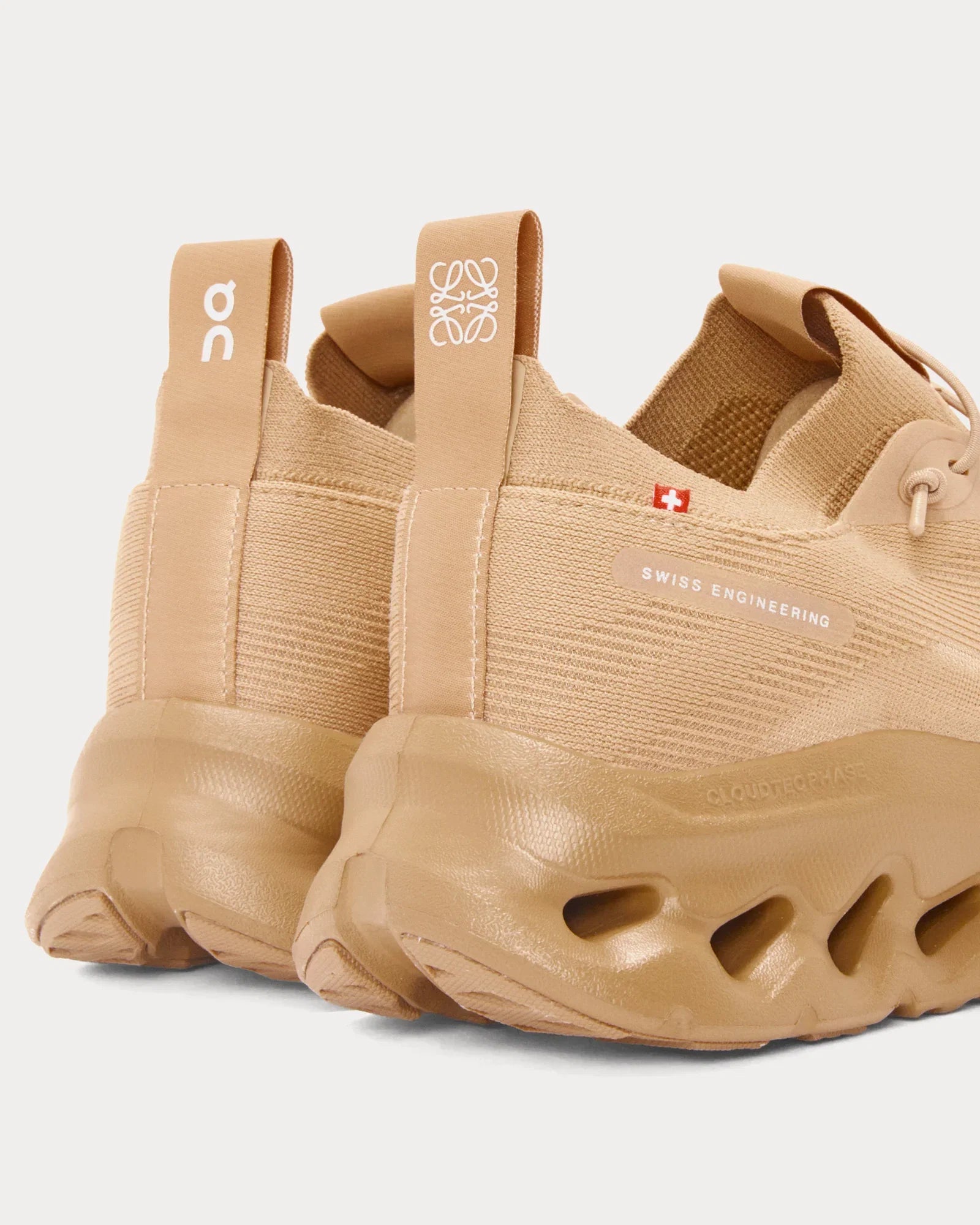 Lw x On Cloudtilt (Women's)